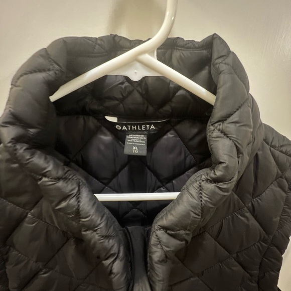 Athleta black Quilted Vest - Picture 2 of 3